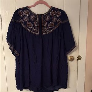 Velzera Embroidered Navy Blue Women's Top EUC Large